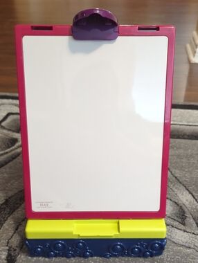 Kids Portable Stand with Whiteboard And Chalk Board
